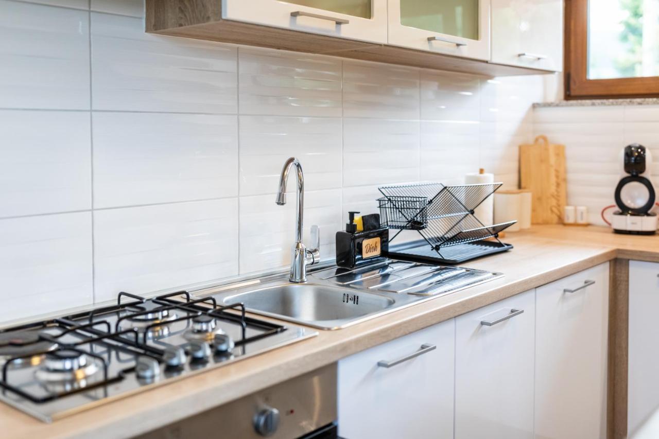 Apartment Sara Rakovica Bagian luar foto